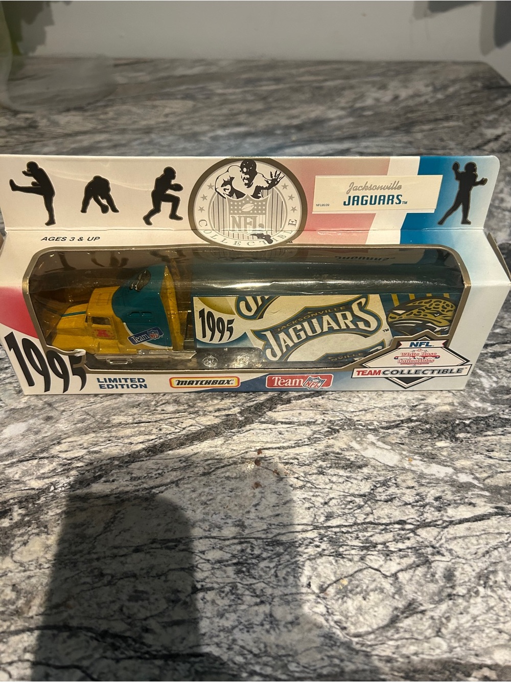 Match box Vintage Jacksonville Jaguars Team Semi Truck - Teal & Gold